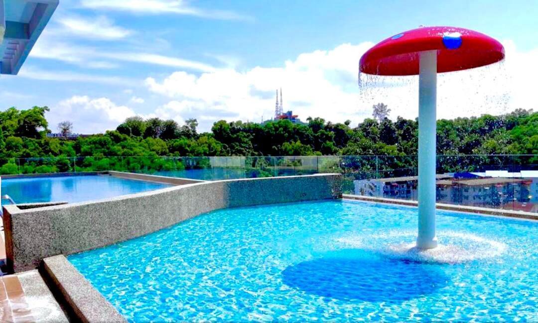 Bunga Homestay Sea View كُوالا تيرينغانو المظهر الخارجي الصورة