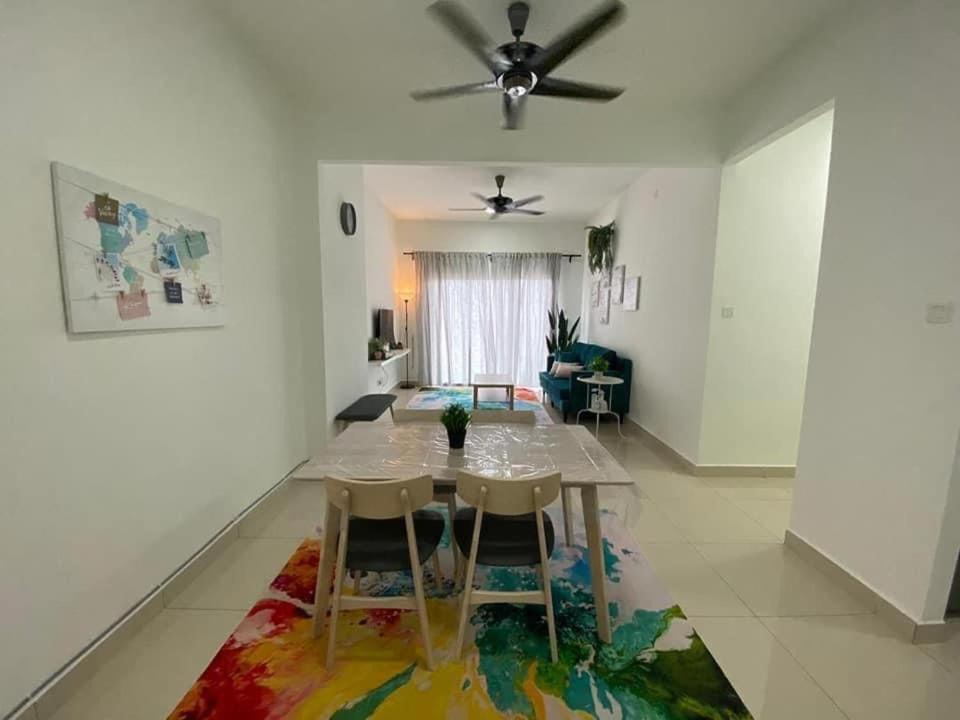 Bunga Homestay Sea View كُوالا تيرينغانو المظهر الخارجي الصورة