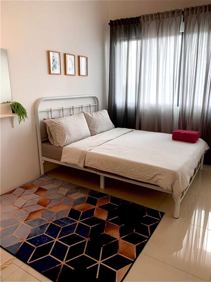 Bunga Homestay Sea View كُوالا تيرينغانو المظهر الخارجي الصورة